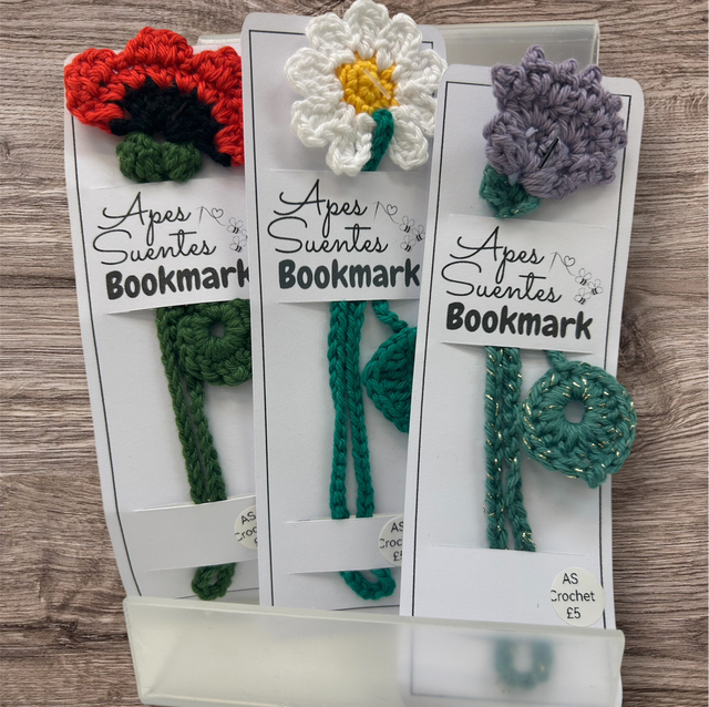 Crocheted bookmark