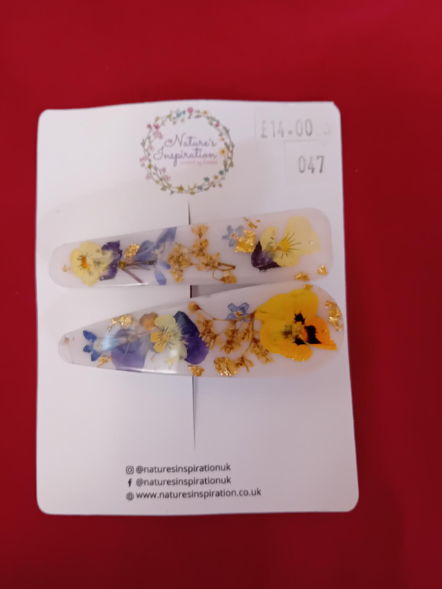047 - Yellow / purple hairclips - Nature Inspiration