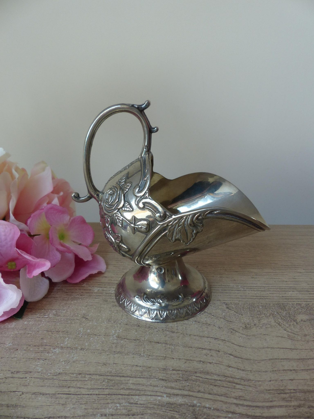 Sucrier vintage en métal argenté – Pot à sucre en alliage de zinc plaqué argent avec motifs floraux – Élégant accessoire de table rétro