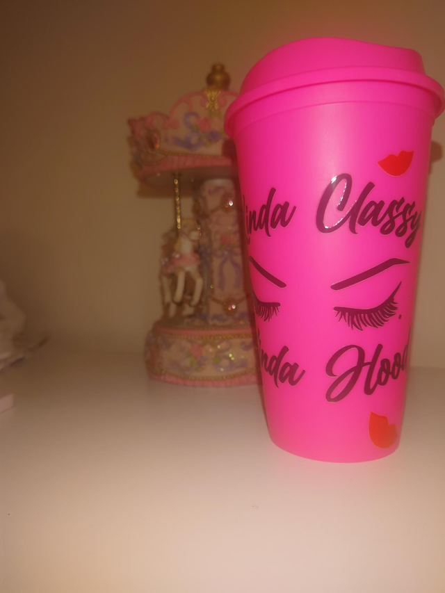 Kinda Classy, Kinda Hood