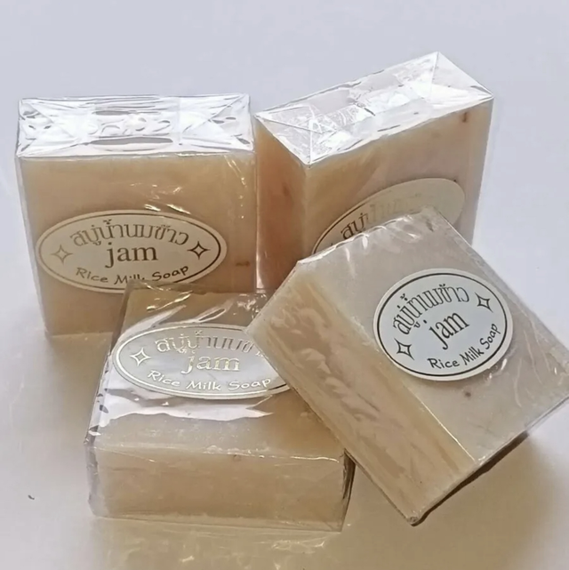 Savon au glutathione et collagène 