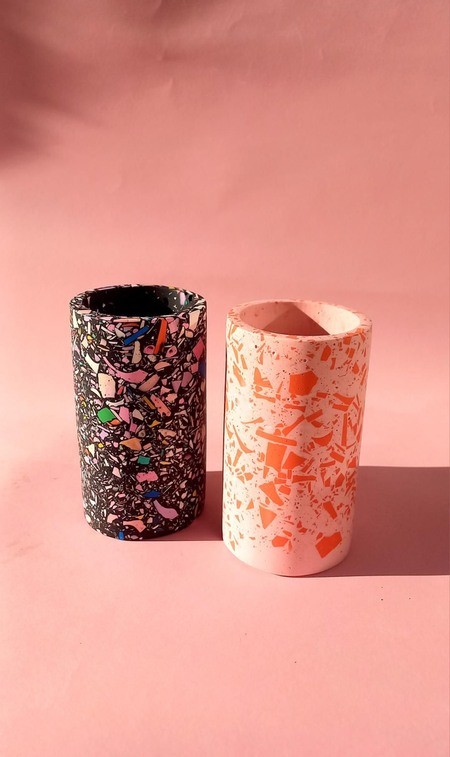 Wazon, czarny, lastryko, okrągły pojemnik na akcesoria, na biurko, do łazienki