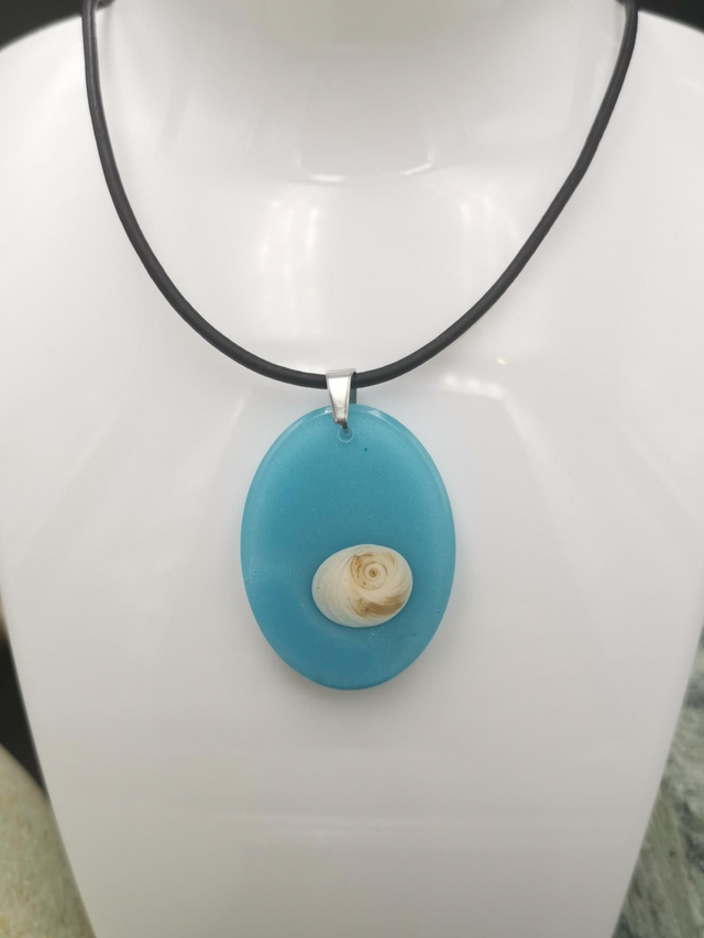 PEN-013 Pendentif ovale bleu 