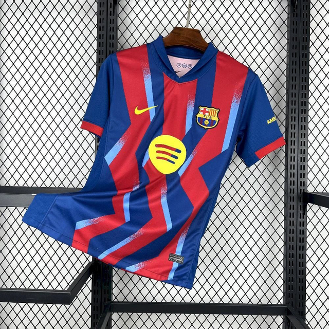 Barca 25/26 4th kit fans version