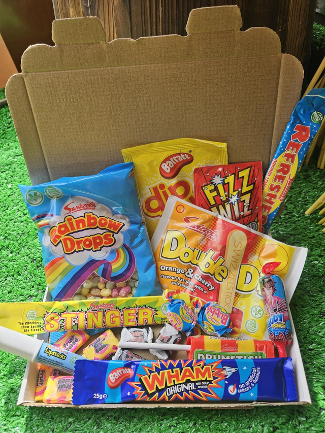 Post Box retro gift box 