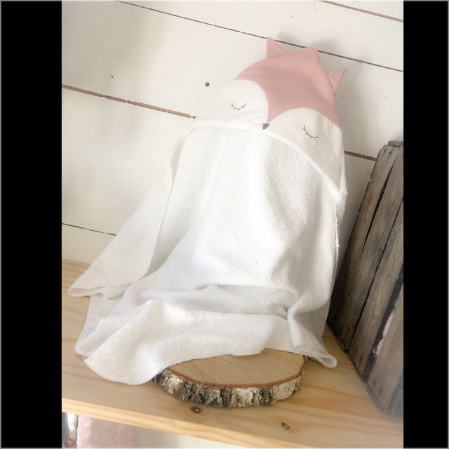 Cape de bain renard rose 