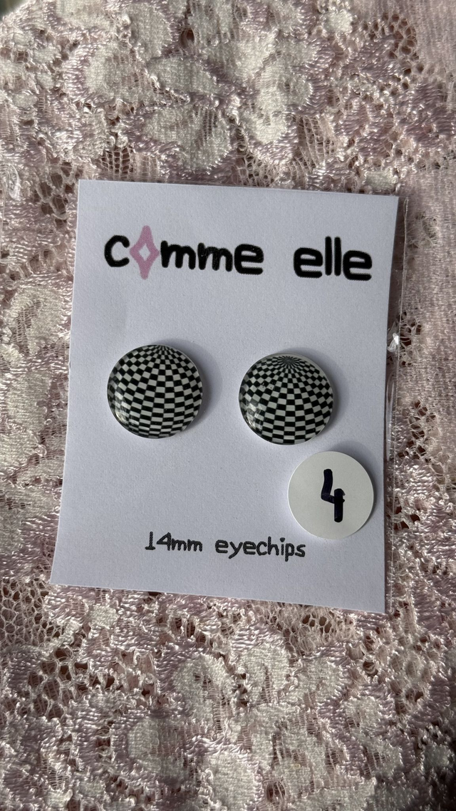 14mm eyes - GRAPHIQUE