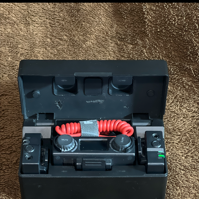  Hollyland Lark 150  Microfone transmissor - Usada 