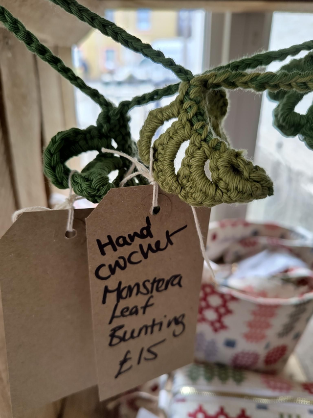 Monstera Leaf /cheese plant Bunting