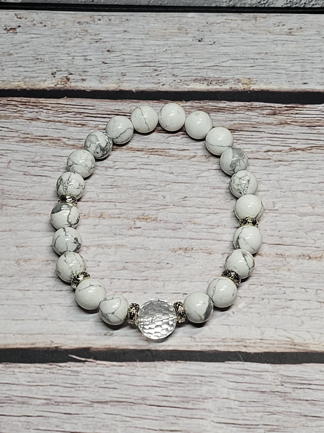 Bracelet en Howlite naturelle – 8 mm
