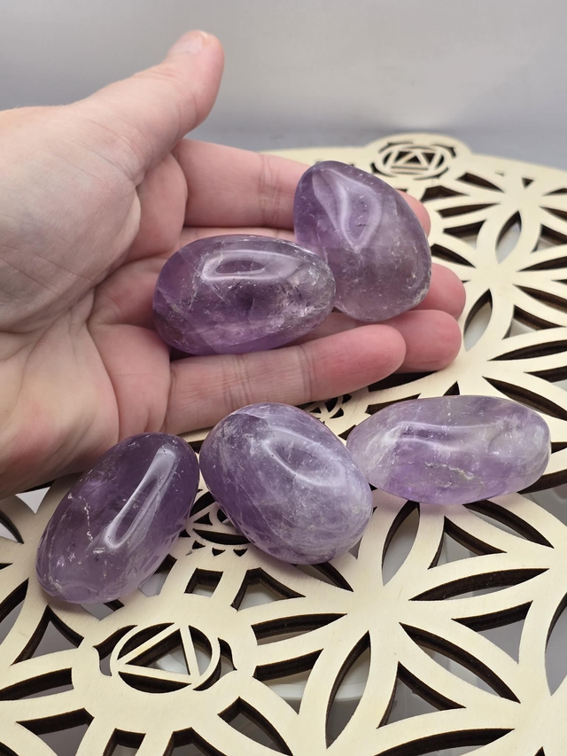 Améthyste en pierre roulée