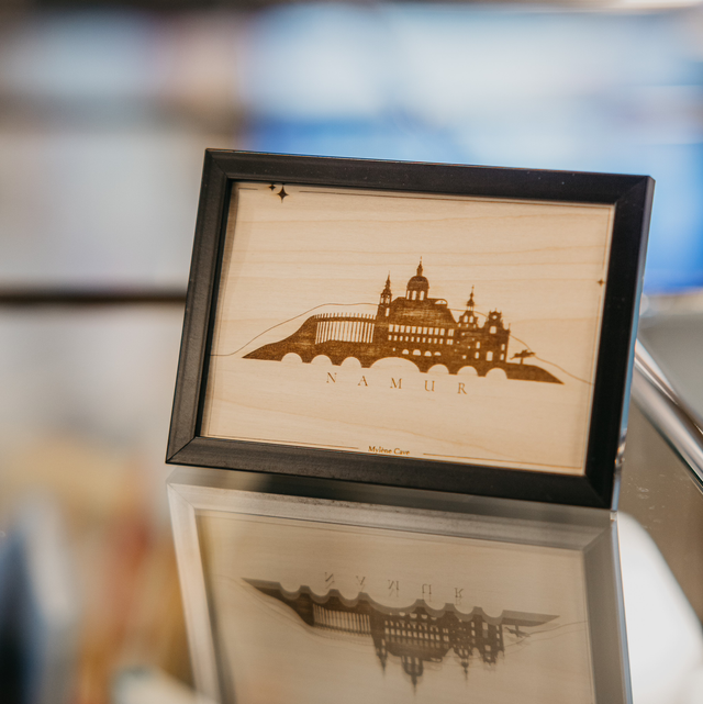 Carte postale en bois