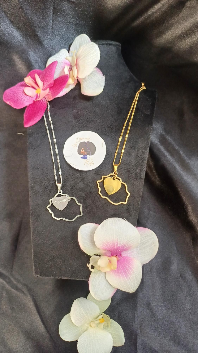 Collier carte la Réunion