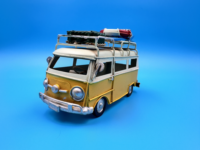 Yellow van Miniature size-10 Cm