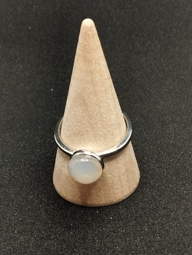 Bague métal argenté et quartz laiteux