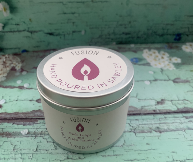 Large Soy Candle Tin - Pink Tulips &amp; White Jasmine 