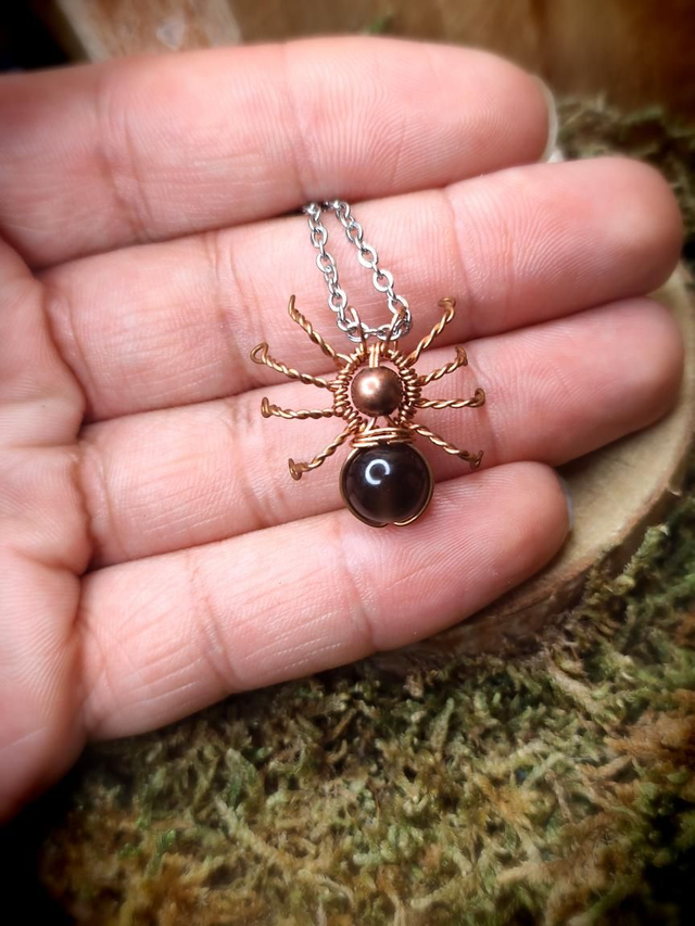 Mini pendentif "Araknos"