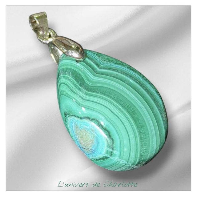 "Malachite" - Pendentif sur cordon - PN-033