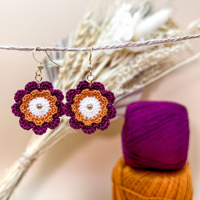 Boucles d’oreilles fleurs Corolles ~ M ~ Bordeaux / Ocre