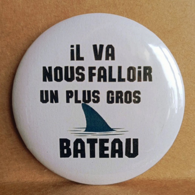 Il va nous falloir un plus gros bateau 