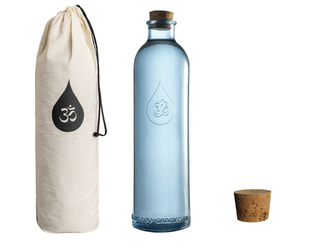 Bouteille Gratitude OM WATER 1.23 L avec étui coton