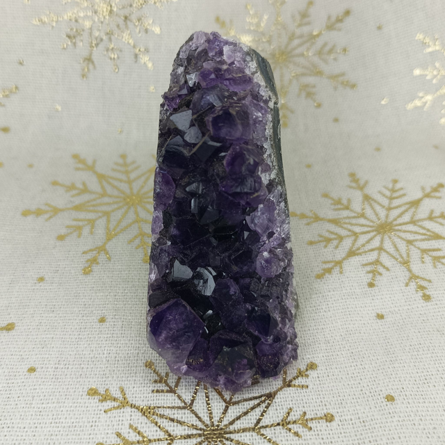 Améthyste Violette / Géode / Bord Brut / Grade AA+ / Uruguay / 190 gr