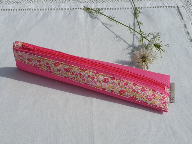 Trousse imperméable berlingot rose