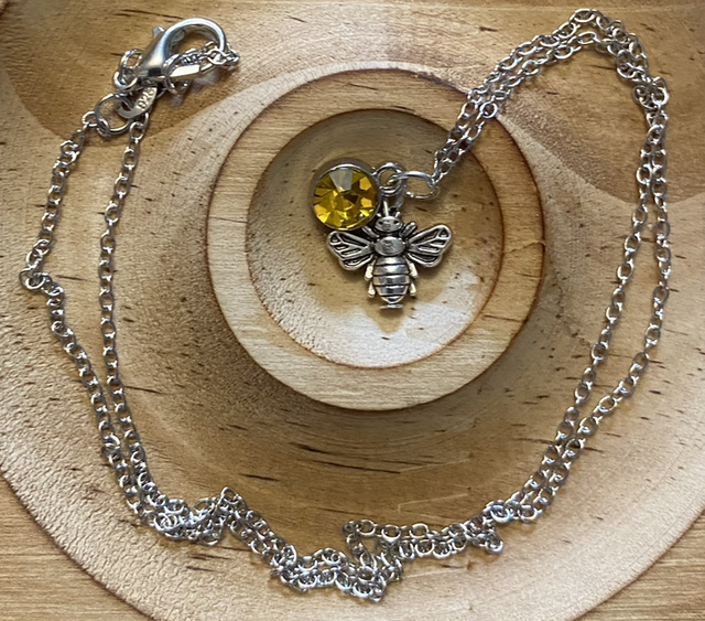 Faux gemstone &amp; bee charm necklace