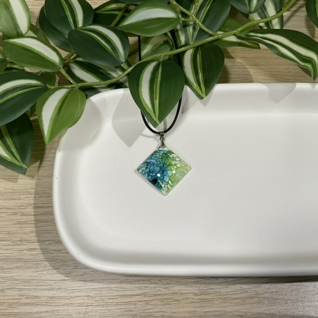 Farbe: Halskette K0039