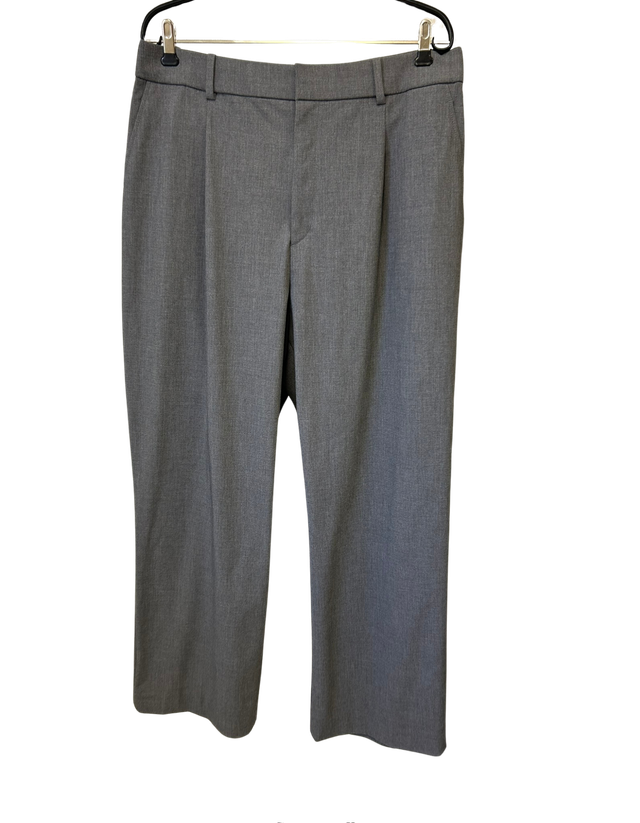 Uniqlo Trousers in Gray