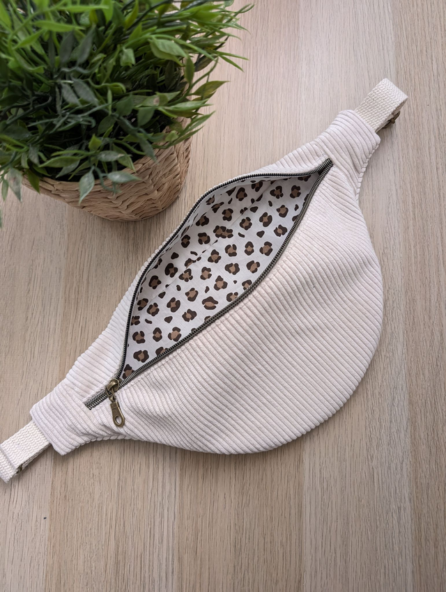 Sac banane femme en velours cotelé beige léopard