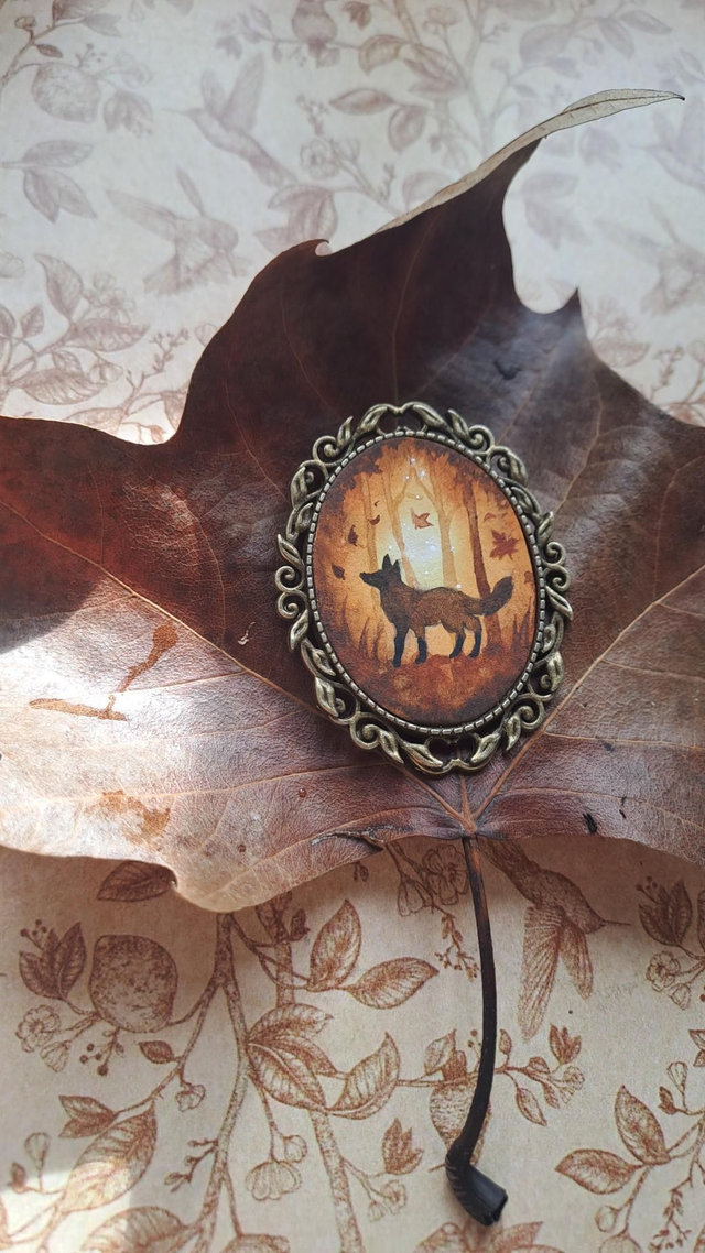 Broche Fall édition limitée 🧡