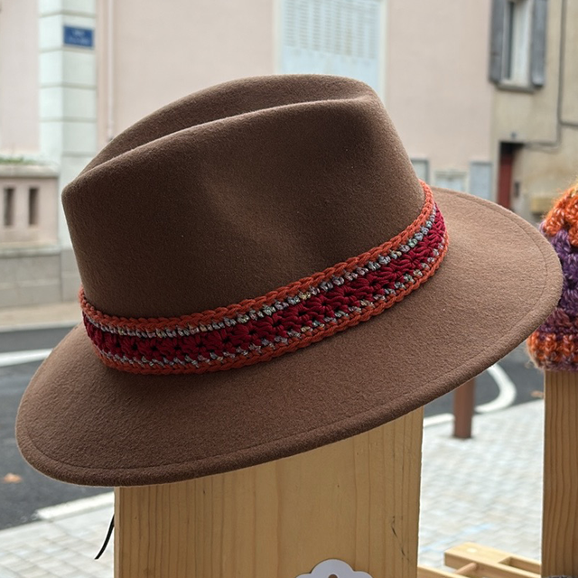 Chapeau feutrine imperméable custom 