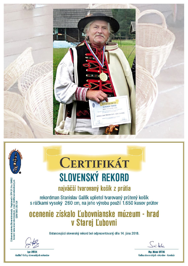 CERTIFIKÁT kombinovaný s fotografiou z akcie.
