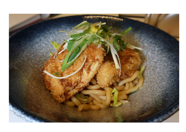 6. Tofu Udon (L, V)