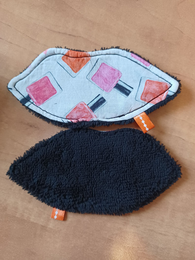 Bouche vernis orange