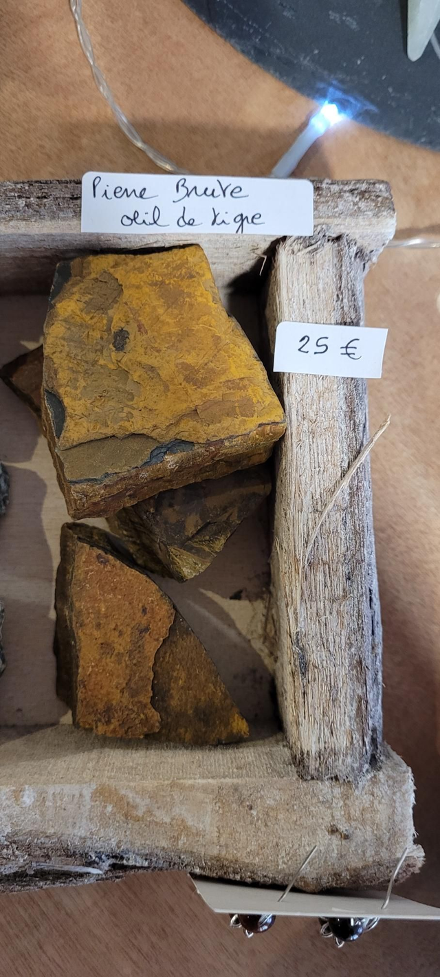 Œil de tigre pierre brute