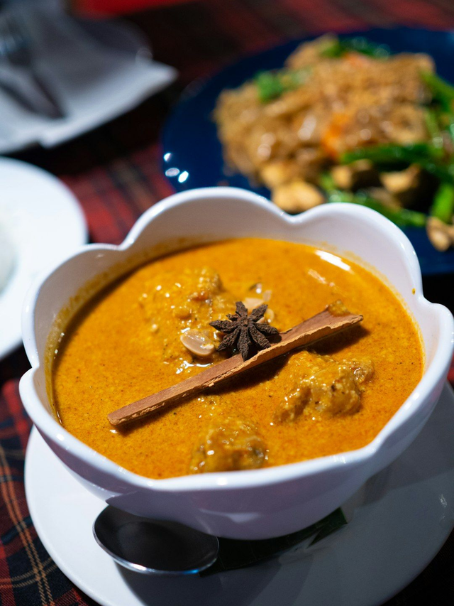 Curry Sauce 4oz