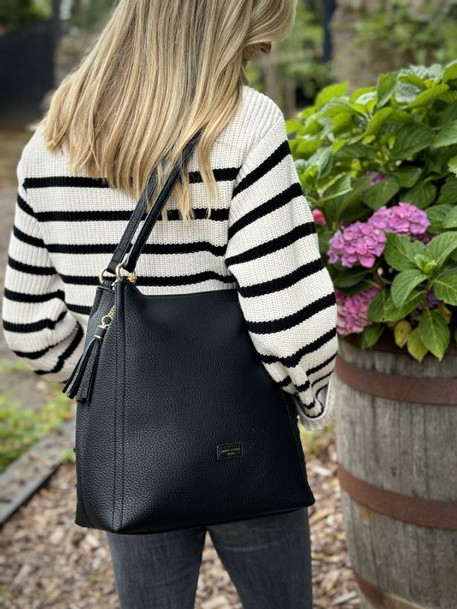 CM6704 David Jones Bag