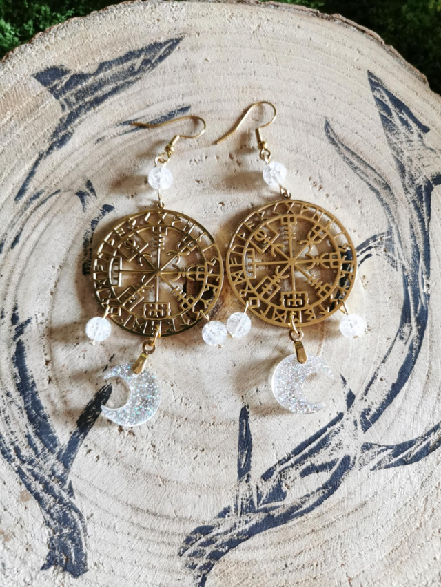 Vegvisir or et blanc brillant