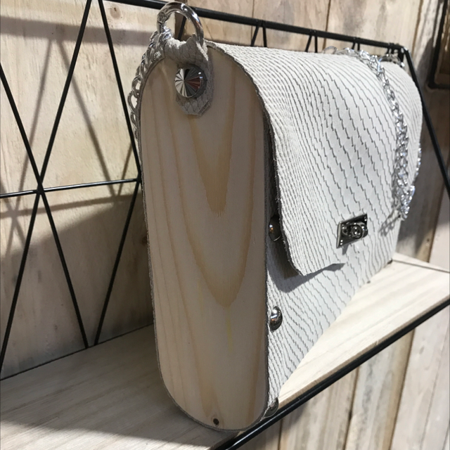 " DOHA " Gris Perle façon Ecailles de Serpent