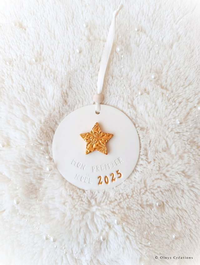 Boule de Noël "Mon premier Noël 2025" en argile avec Ange ou Etoile