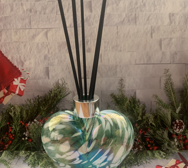 Glass Reed Diffuser - Heart