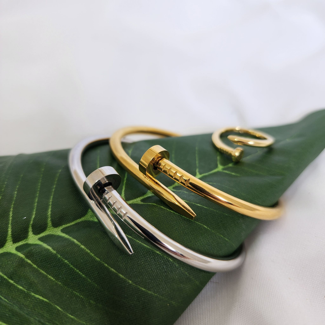 Bracelete Prego Dourado Click Aço inox