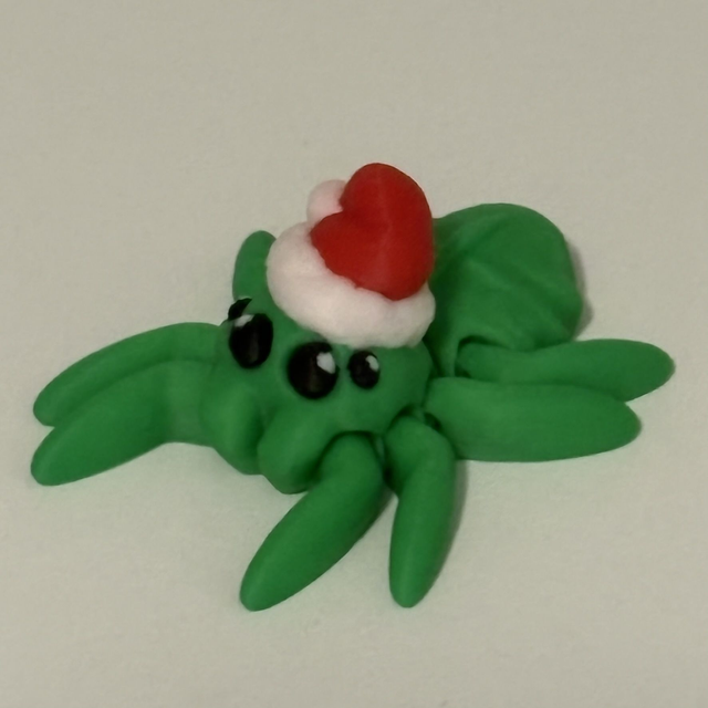 3D Printed Spider With Christmas Santa Hat
