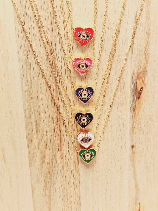 Collier Court CRY BABY