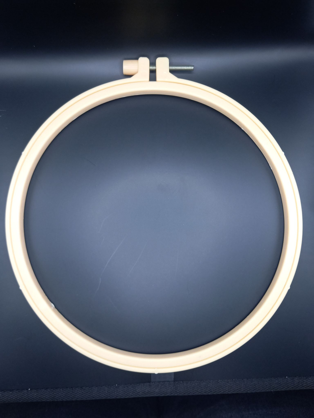 tambour à broder 20 cm