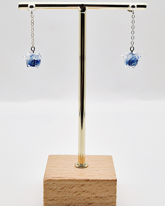 Boucles d'oreilles Clochettes bleus et blanches