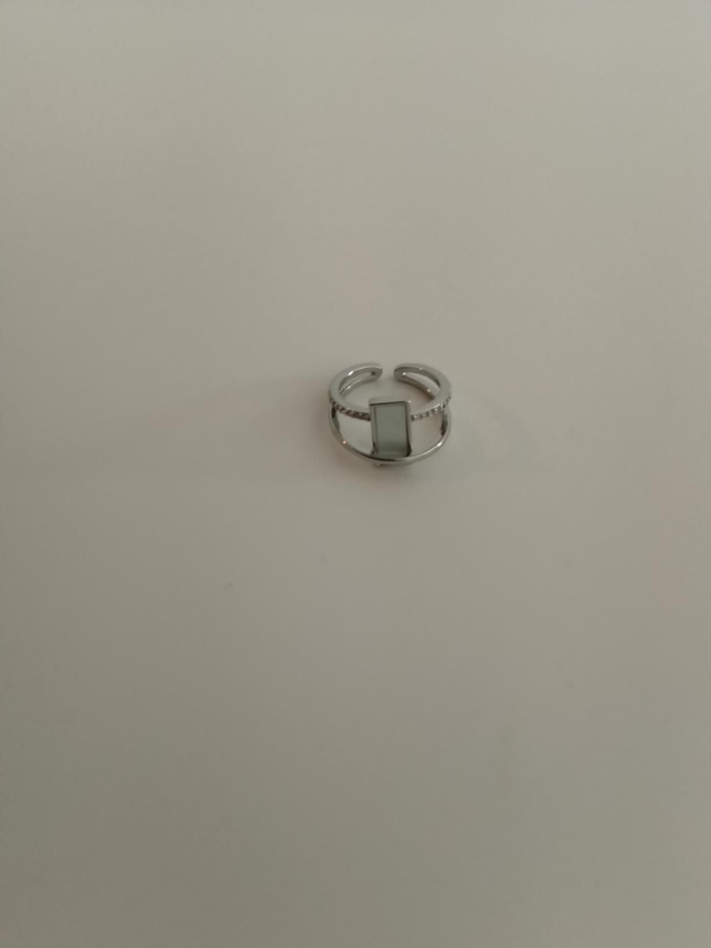 Steen zilverkleurige open ring