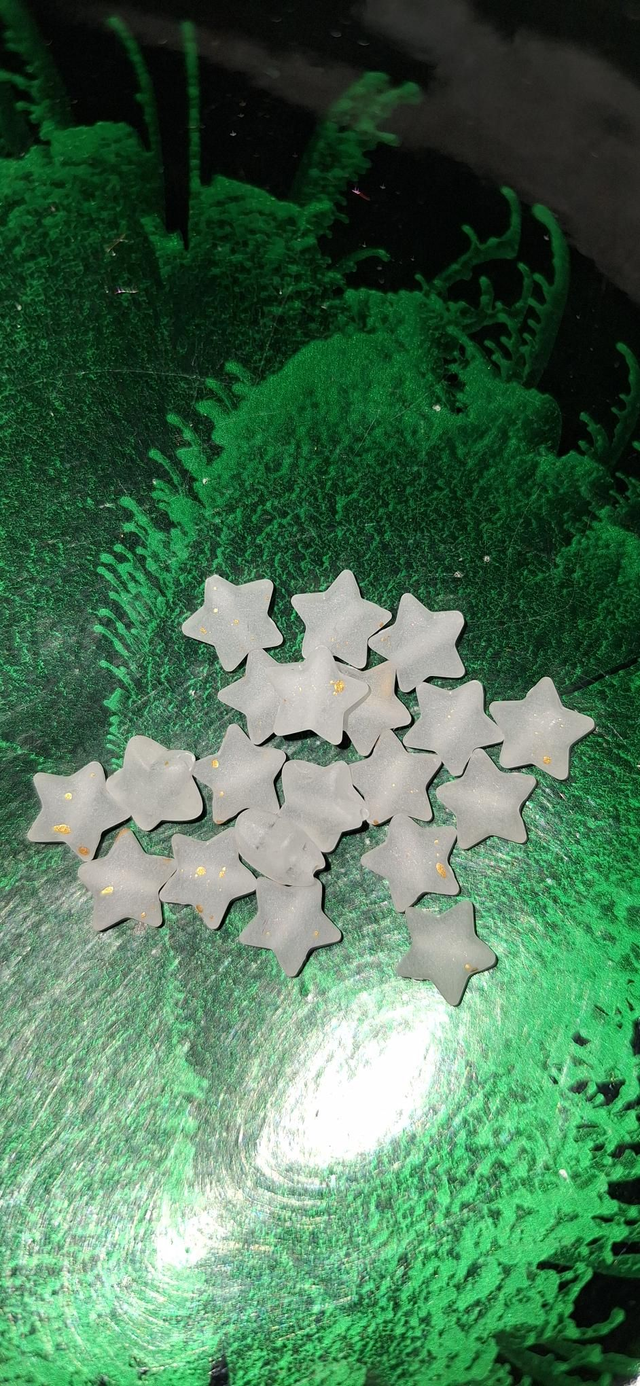 Acrylic stars white